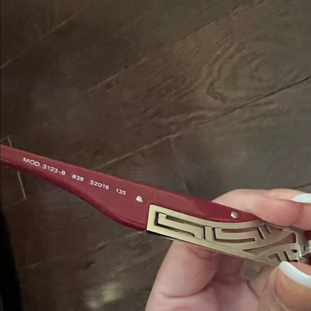 Versace glasses - Picture 3 of 5